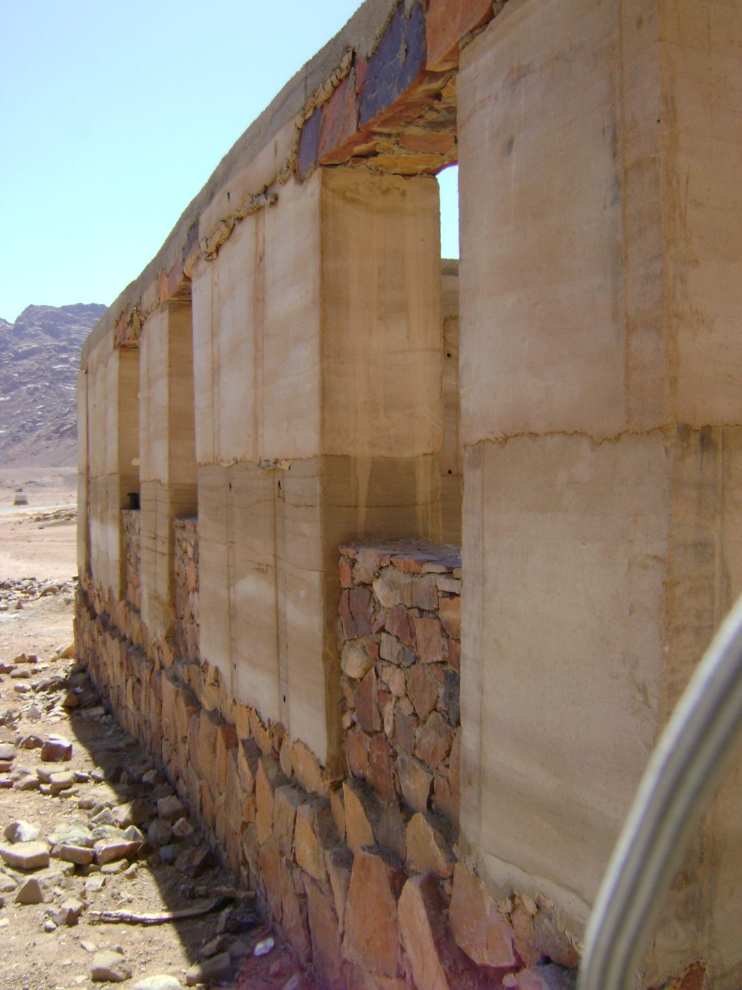 rammed earth wall construction