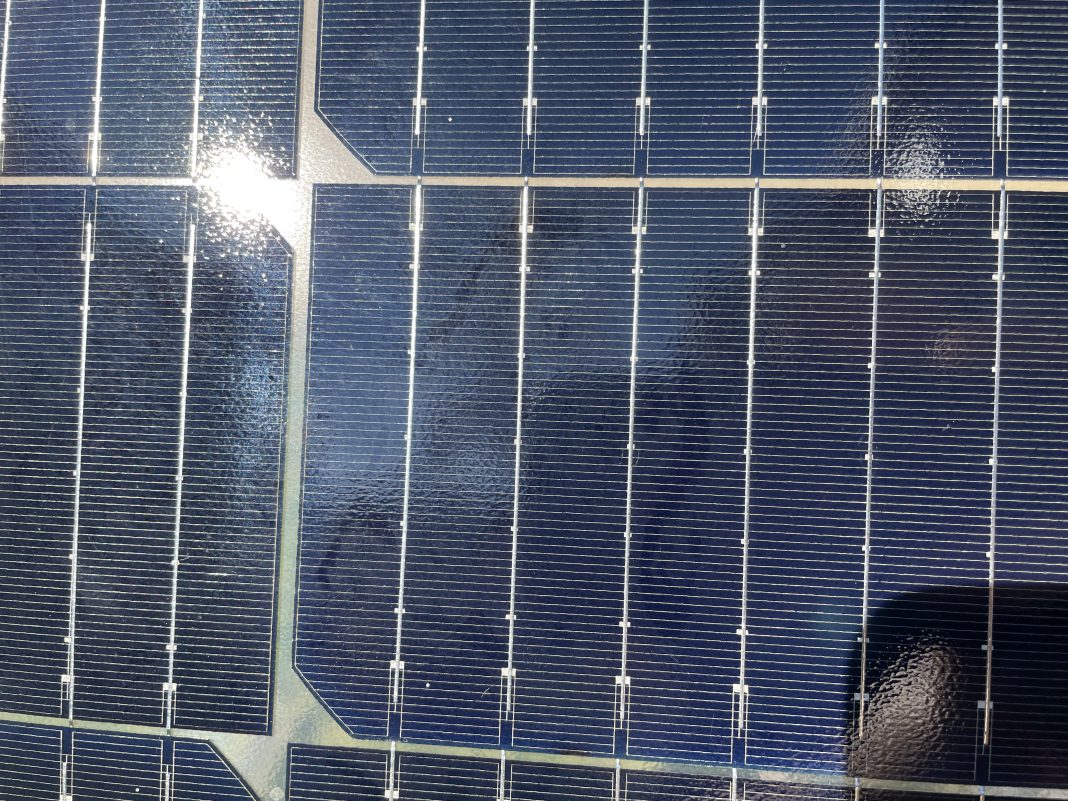 BougeRV solar panel