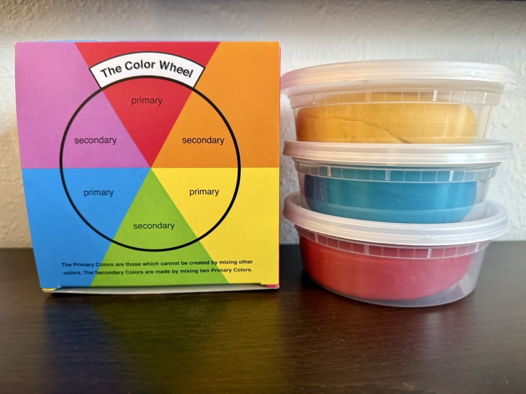 eco dough in plastic containers