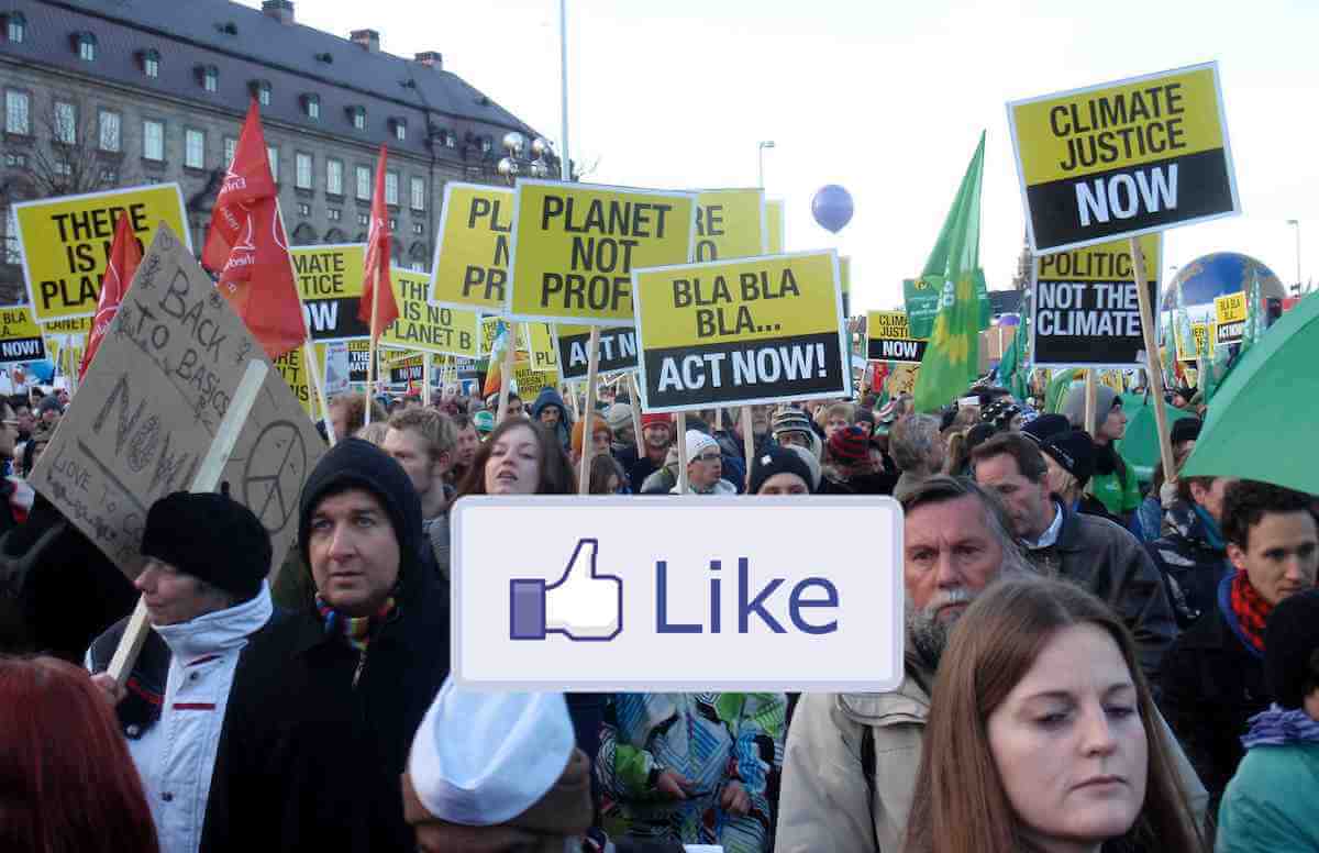 Facebook Like environment protest