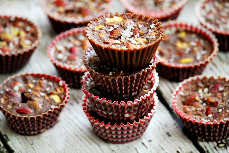 Lectin-Free-Vegan-Chocolate-Pistachio-Fudge-Cups-with-Sea-Salt