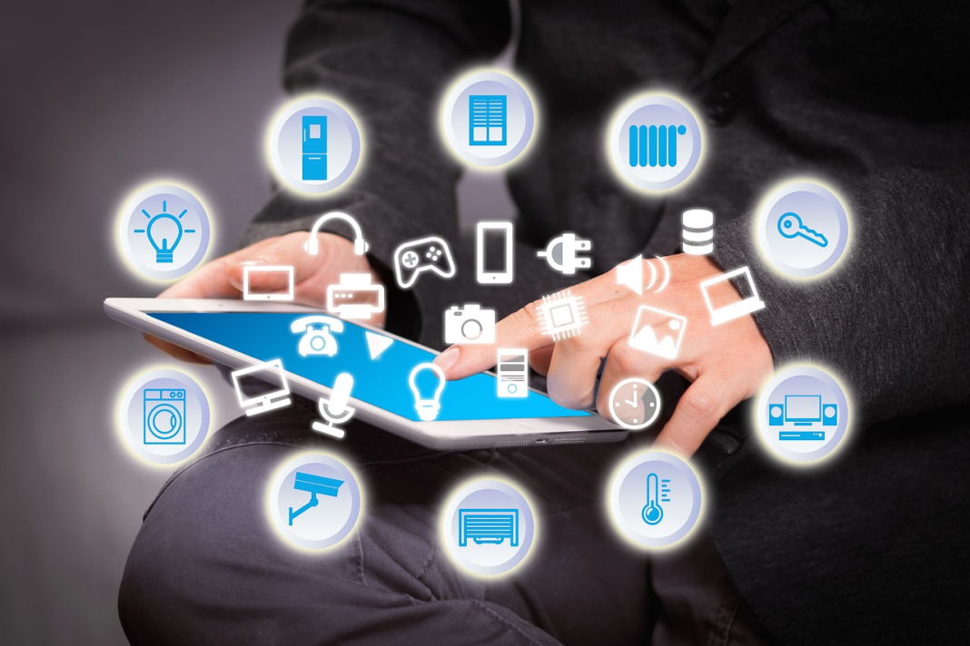 person using tablet computer